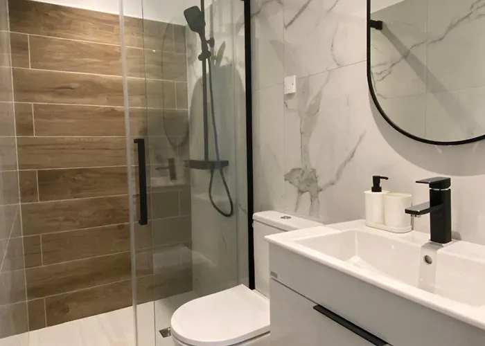 Luxury Vue A 300m Du Centre Terrasse,jardin,parking Prive Villa