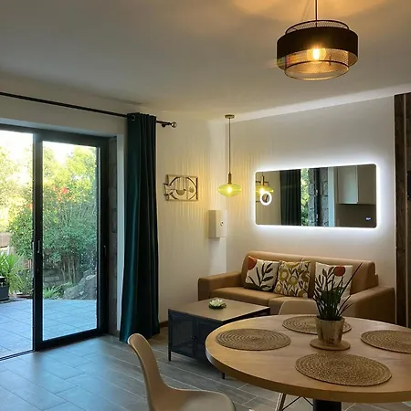 Villa Luxury Vue à 300m Du Centre Terrasse,jardin,parking Privé Porto Vecchio